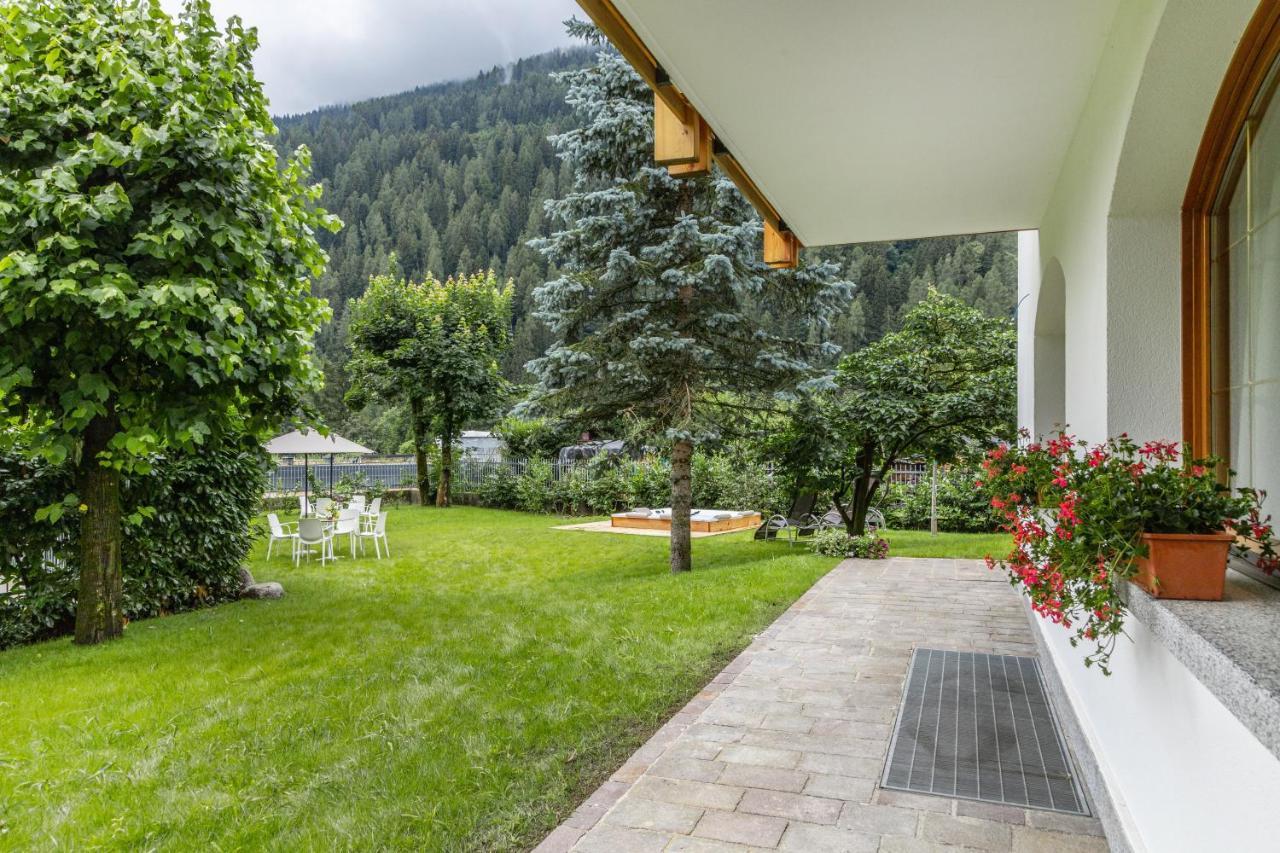 Chalet Mountain Plaza - Apt Greenvalley Пінцоло Екстер'єр фото